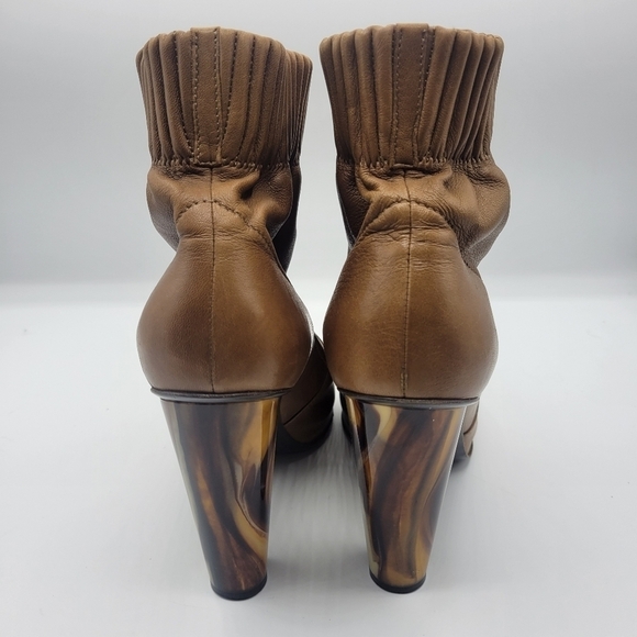 Elie Tahari heeled booties size 37 - Picture 3 of 16